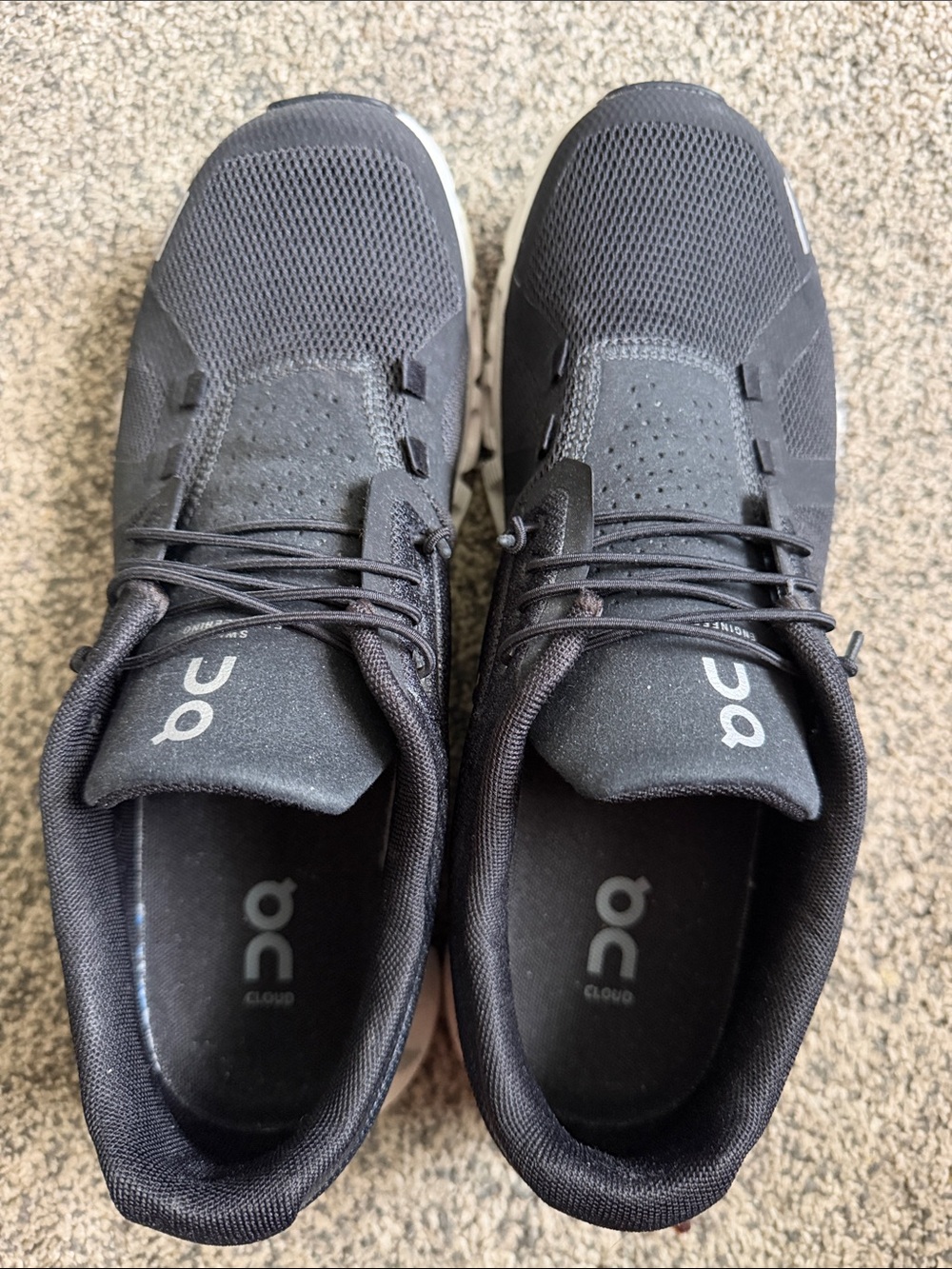 On Running Men's Cloud Running Shoes - Black